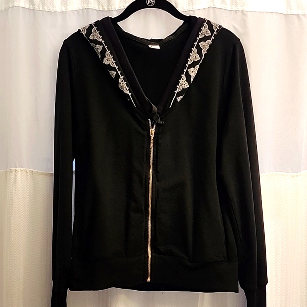 Yogi brand hooded sweatshirt